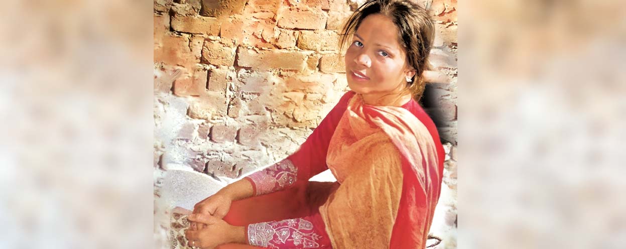 A child sitting in a chair

AI-generated content may be incorrect.